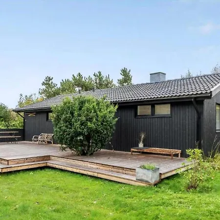 Summer House Near Rudolph Tegner's Museum Semesterbostad
