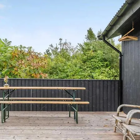 Feriehus Summer House Near Rudolph Tegner's Museum